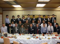 証券研究会OB会2011003.JPG
