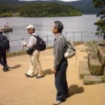 090523_0959~01 昨年の様子、芦ノ湖で